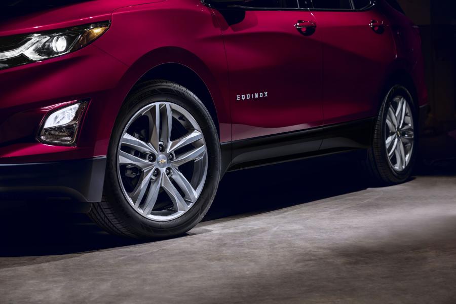 Детали экстерьера Chevrolet Equinox 2017 года  (фото 2 из 29)
